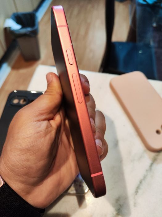 Google Pixel 9A pink