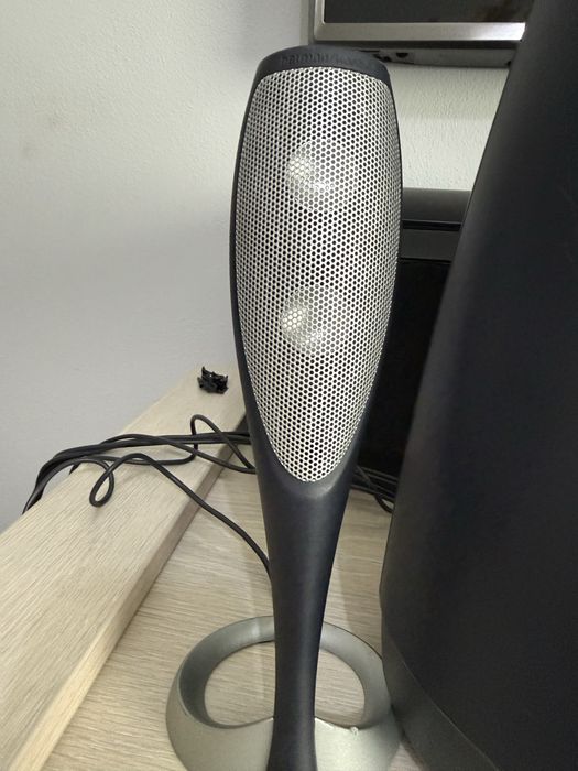 Sistem 2.1 Harmand Kardon Hk695