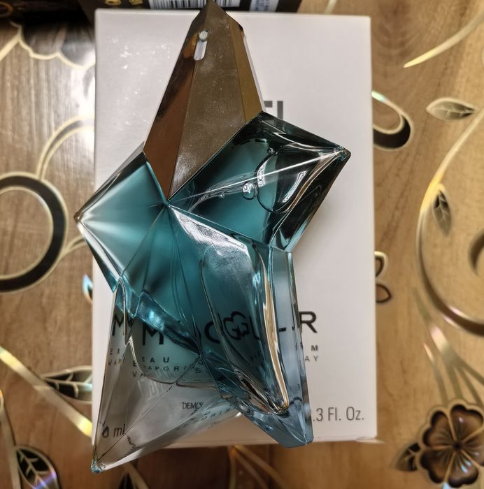 Оригинални парфюми почти чисто нови