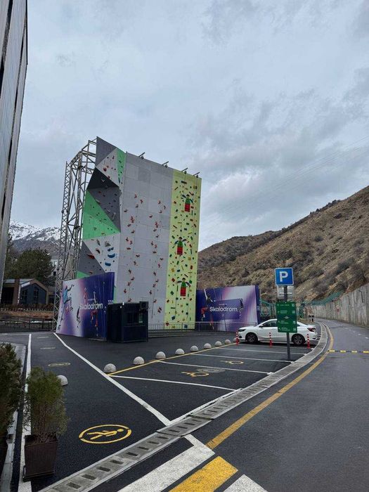 Срочно! Квартира с лучшим панорамным видом на реку UGAM и горы