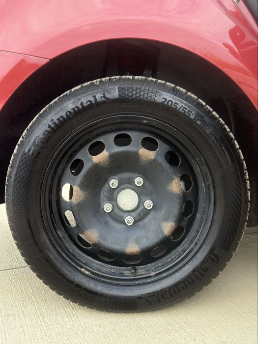 Vând Volkswagen Touran