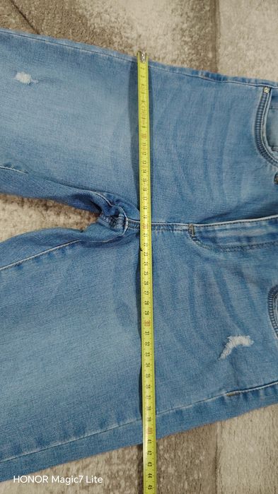 Blugi albaștri mărimea S