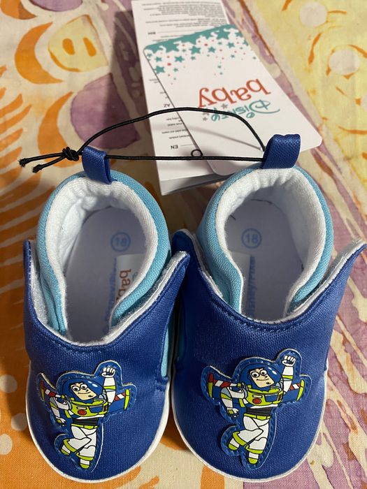 Лот бебешки обувки