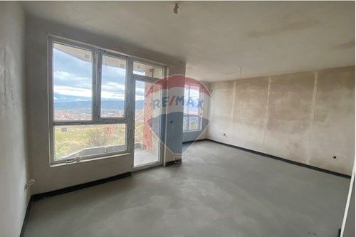 Продава апартаменти