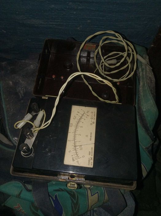 Мегаомметр, м4100/1 аппарат СССР, ценителям