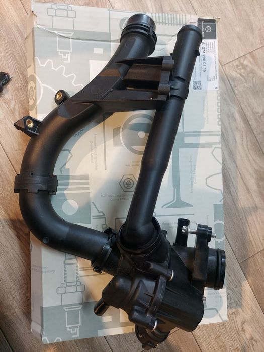 Термостат оригинал на m274 мотор,Mercedes W213,W212,W205,X253,W212