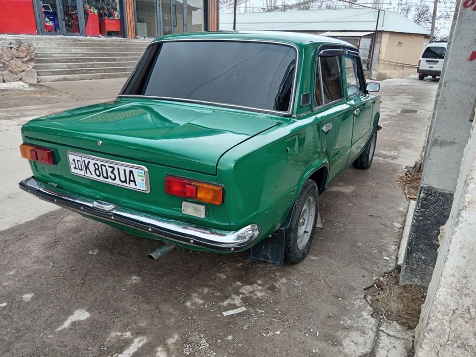 Vaz 2101 Sotiladi
