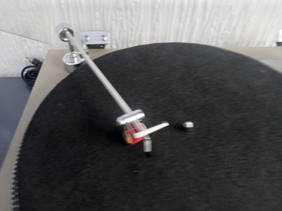 Грамофон PIONEER PL-518