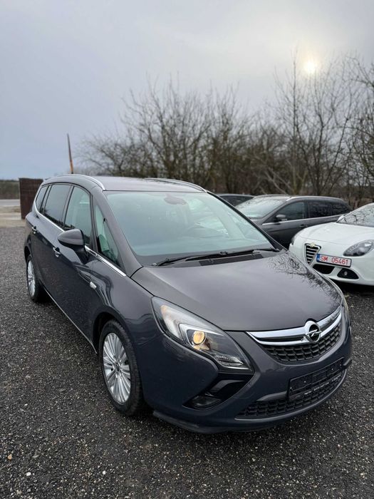 Opel Zafira 2016 7 locuri benzina + gaz