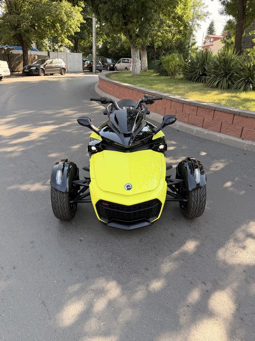 Can am spyder 2024/3900km/primul proprietar luat de la Euronautica