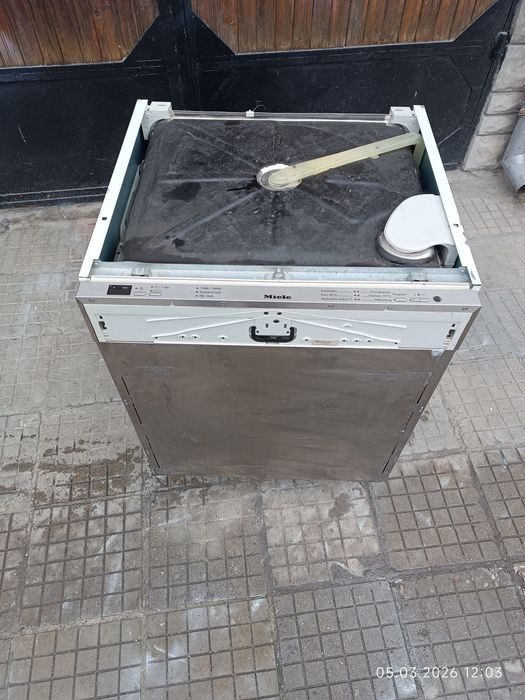 Съдомиялна за вграждане miele