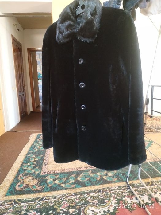 Шуба мужская мутон.
