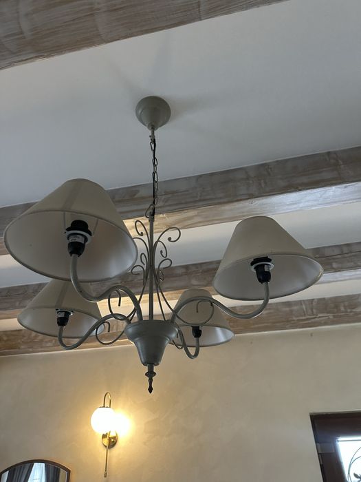 Lustra suspendată vintage 4 becuri