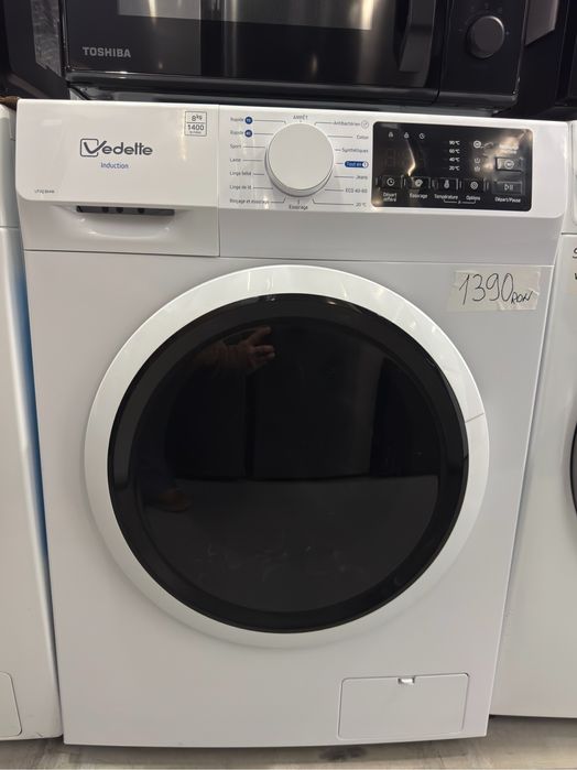 Mașină de spălat rufe Vedette LFVQ384W