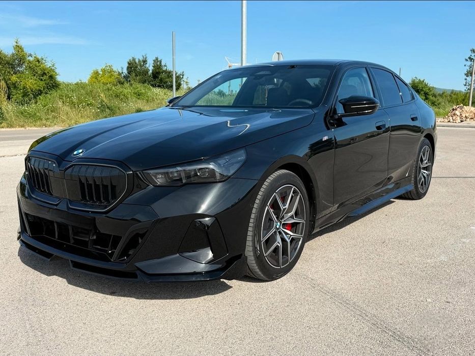 Bmw G60 mtech пакет предна броня задна броня прагове решетка М пакет