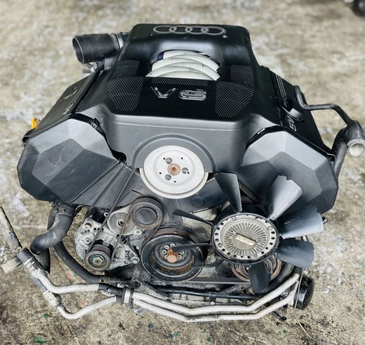 Привозной Двигатель Audi A6C5,A4 ,A8  с объемом 2.4 и 2.8