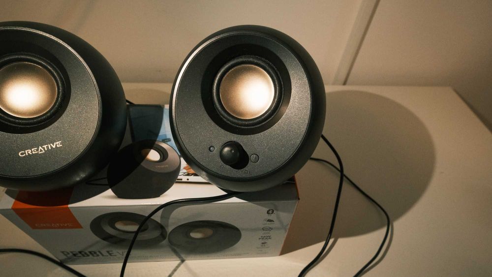 Boxe 2.0. Creative Pebble V3 Bluetooth cu cutie