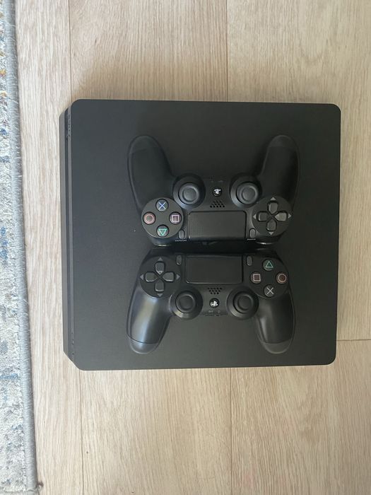 Продам ps4 Slim 500gb