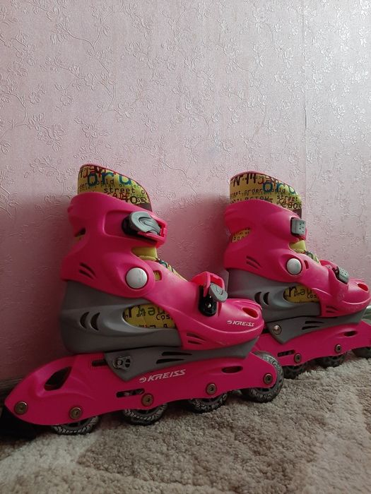 Роликовые  коньки для девочки!