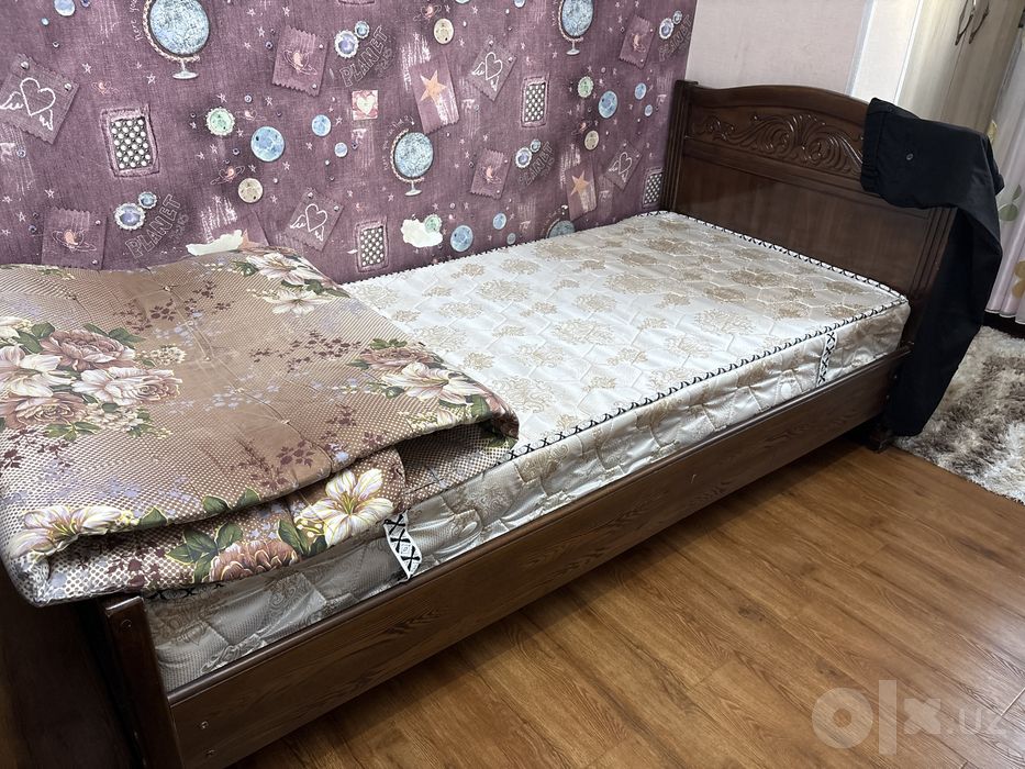 2 односпальные детские кровати.