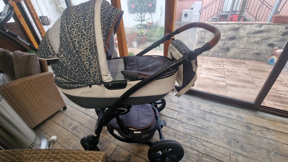 Бебешка количка в отлично състояние