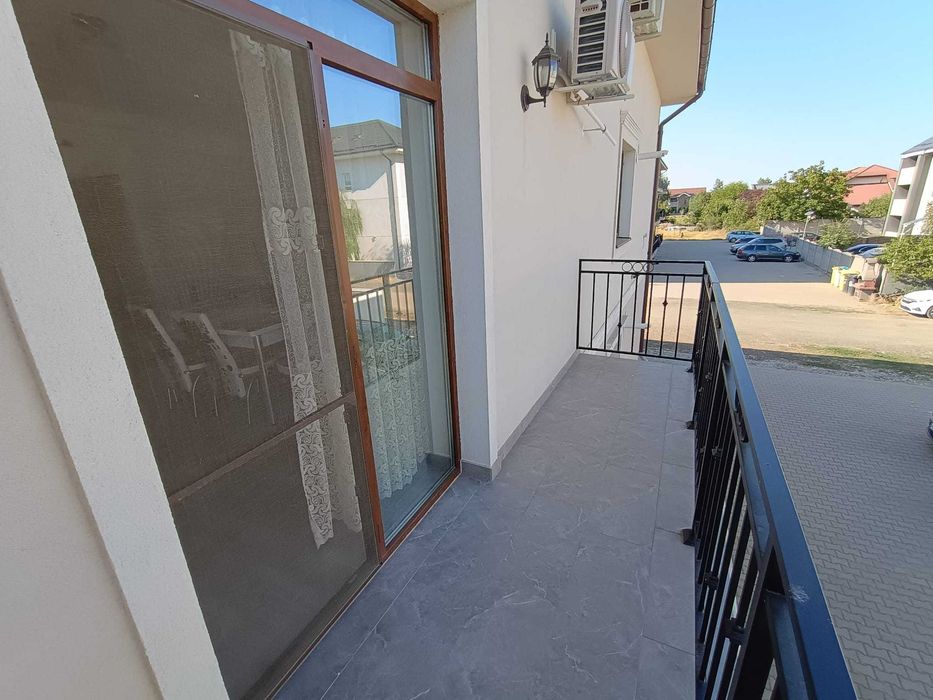 Apartament nou, 2 camere, complet mobilat, parcare inclusă - Giroc, Str. Rachetei