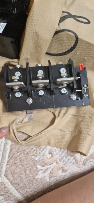 Продам пускатели, выключатели