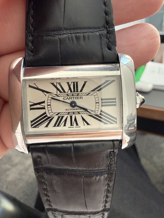 Cartier Tank Divan