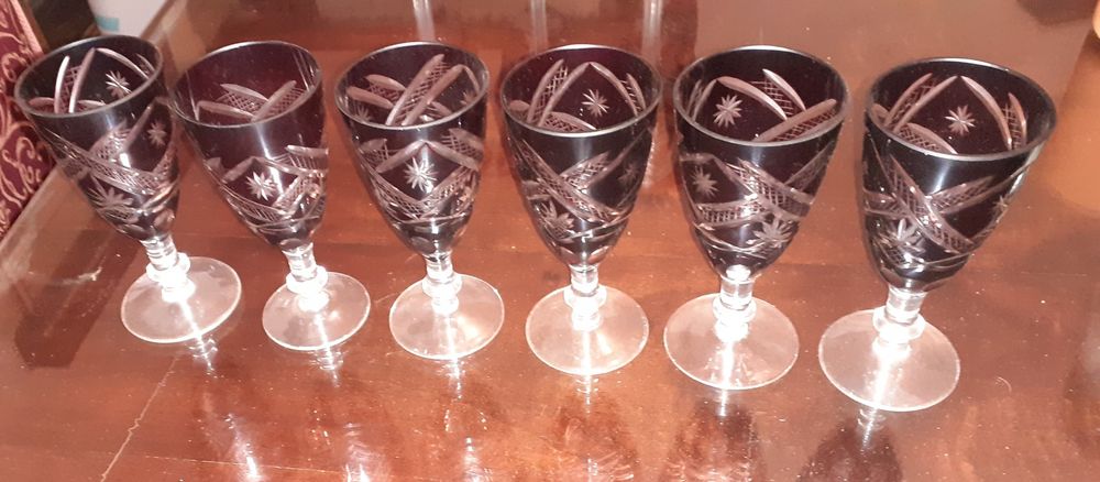 Cristal/de/Bohemia/decorate "cut/to/clear"