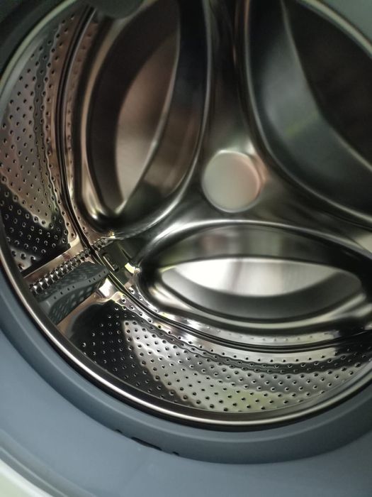 Продам стиральную машинку