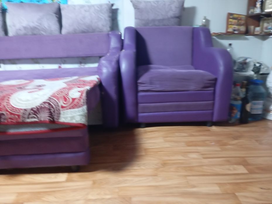 Диваны и кресло, в отличном состояни