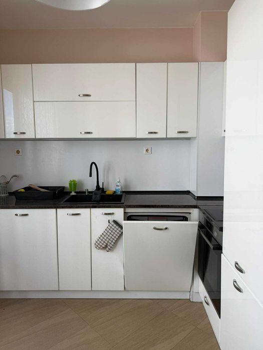 Тристаен ап. под наем в кв. Лозенец