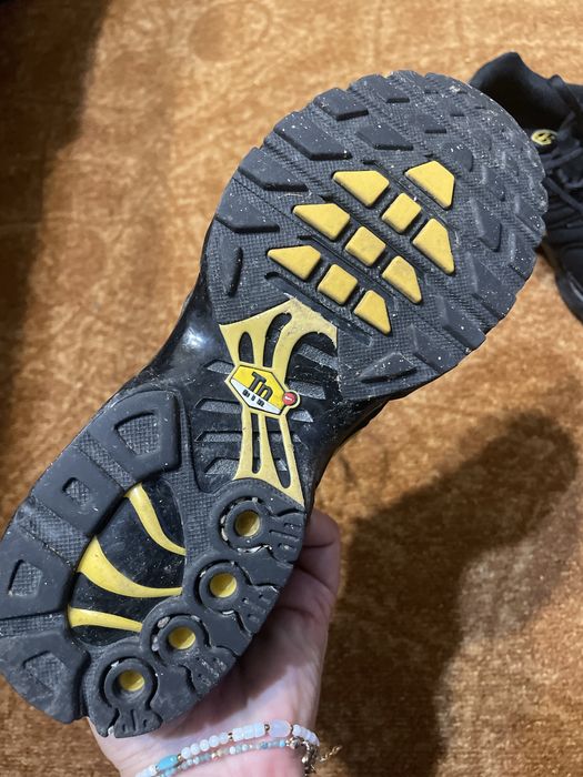 Маратонки марка Nike i Adidas без забележка