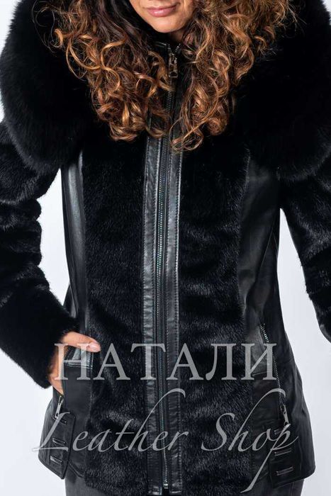 Дамско ексклузивно палто от алпака с косъм Вихра Black