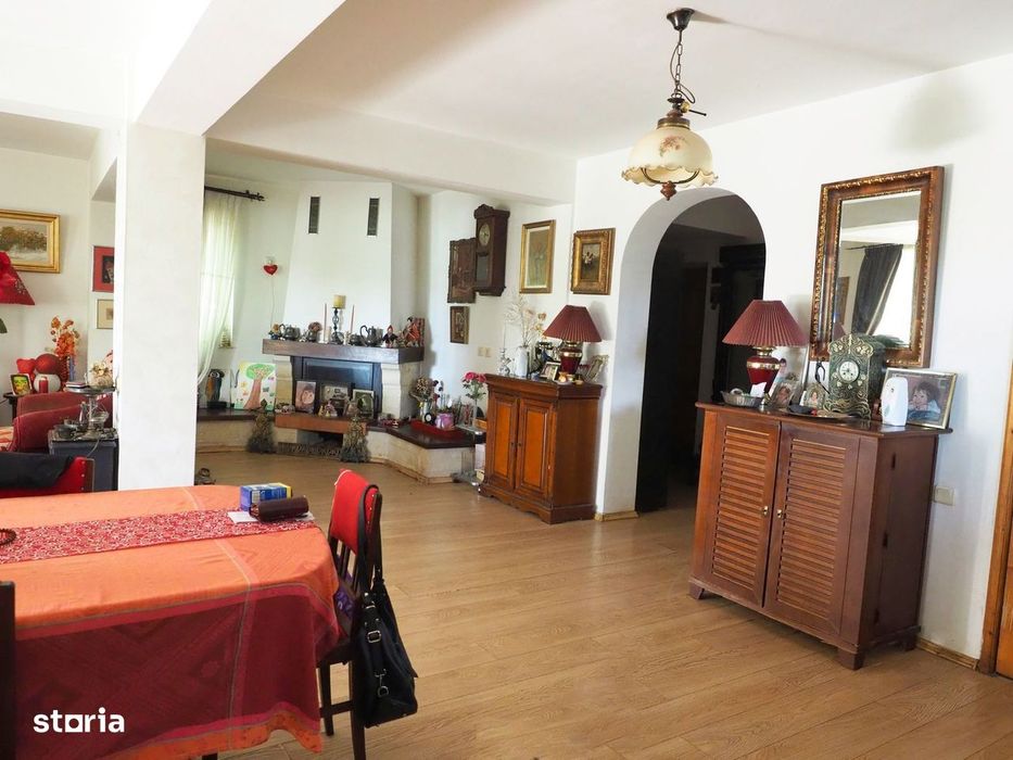 Vila 6 camere-teren 1800mp-Snagov Izvorani-lac