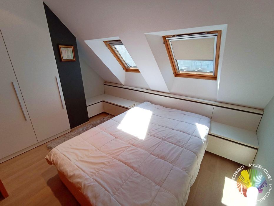 Дава се под наем Двустаен апартамент в Бургас, Център - 76 кв.м за 600 € - Снимка #14