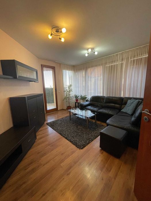 Тристаен ап. под наем в кв. Карпузица