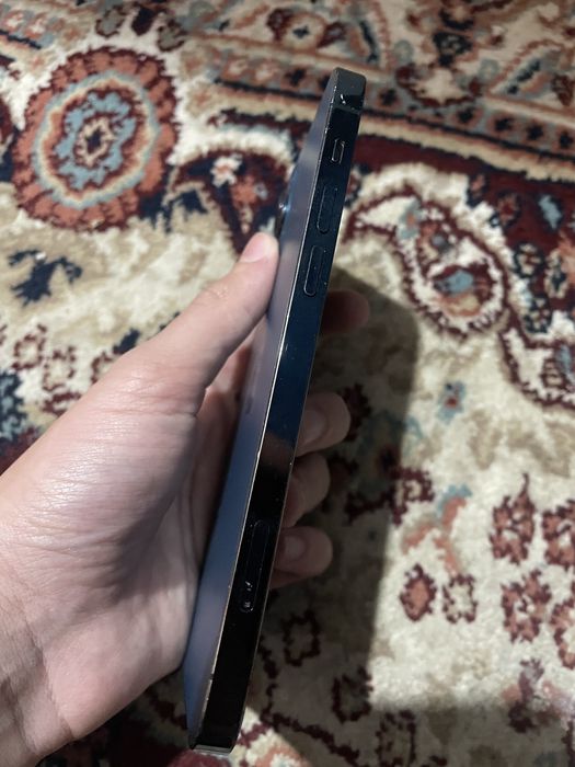 Ayfon 12 pro sotiladi