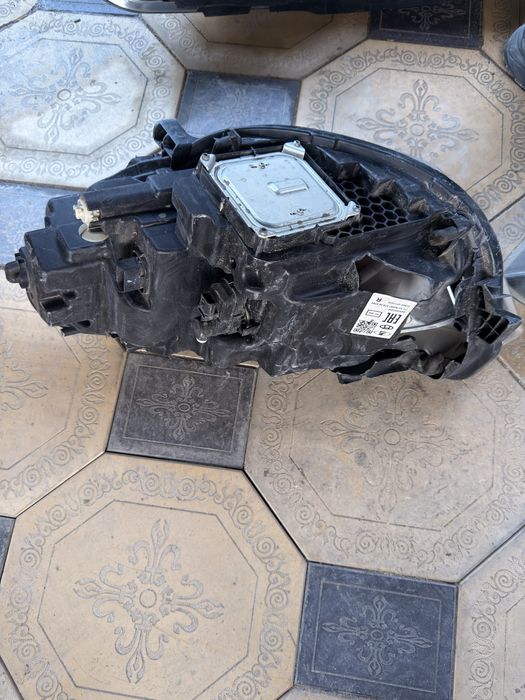 Передние фары лада веста