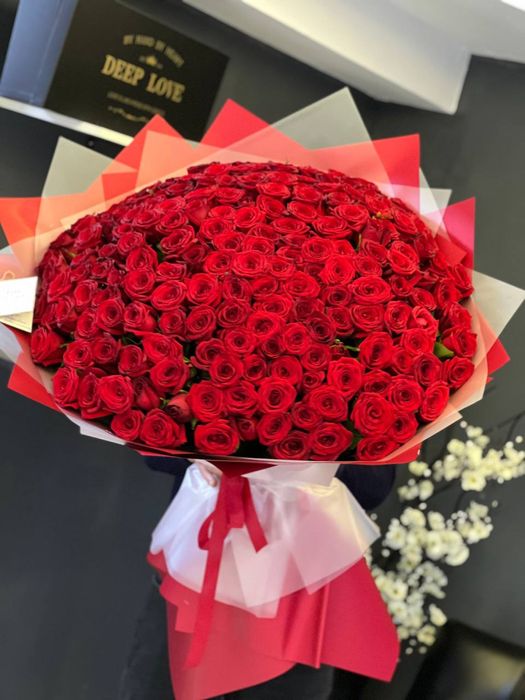 101 роза 35000тг 201 роза 65000тг