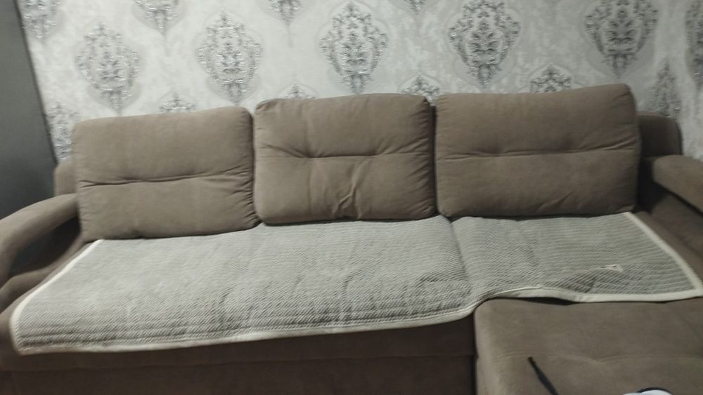 Продам угловой диван