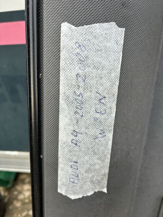 Щора за багажник Ауди А4 В7 2005- 2009г