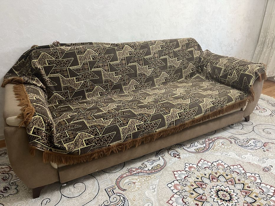 Продаются Диваны