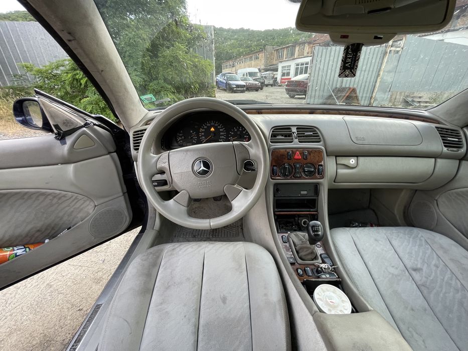 Mercedes CLK 200 1999 На Части