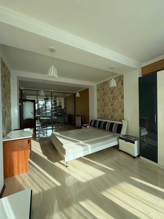 продажа 3- ком кв .11 мкр