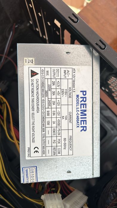 3 sursa si o carcasa PC