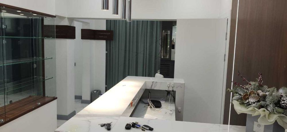 Сдам нежилое помещения по клинику или офис. ул. Нукус, ЦЕНТР