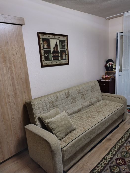 Vând apartament2camereMihai Bravu Bravu