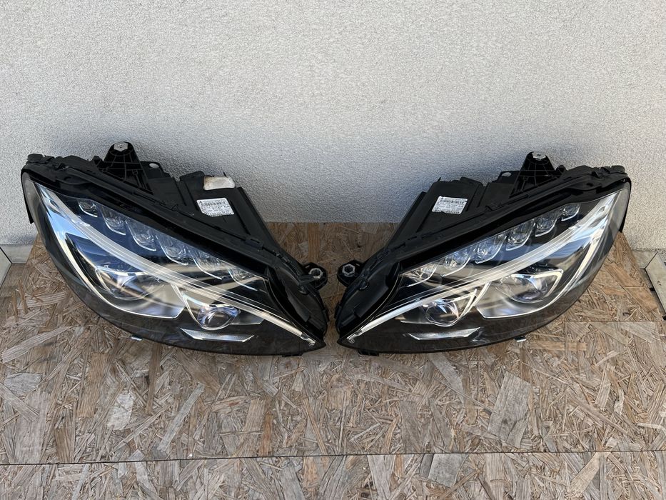 SET Far stanga dreapta Mercedes C Class W205 Full LED ILS Originale