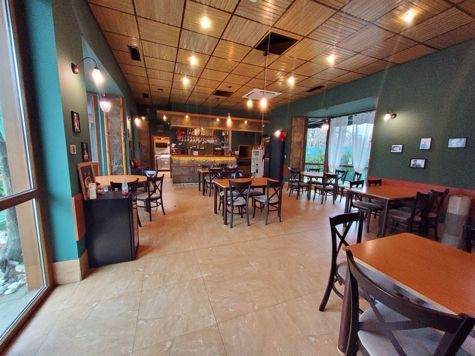 Дава се под наем Заведение в Банкя - 300 кв.м за 2553.06 € - Снимка #1